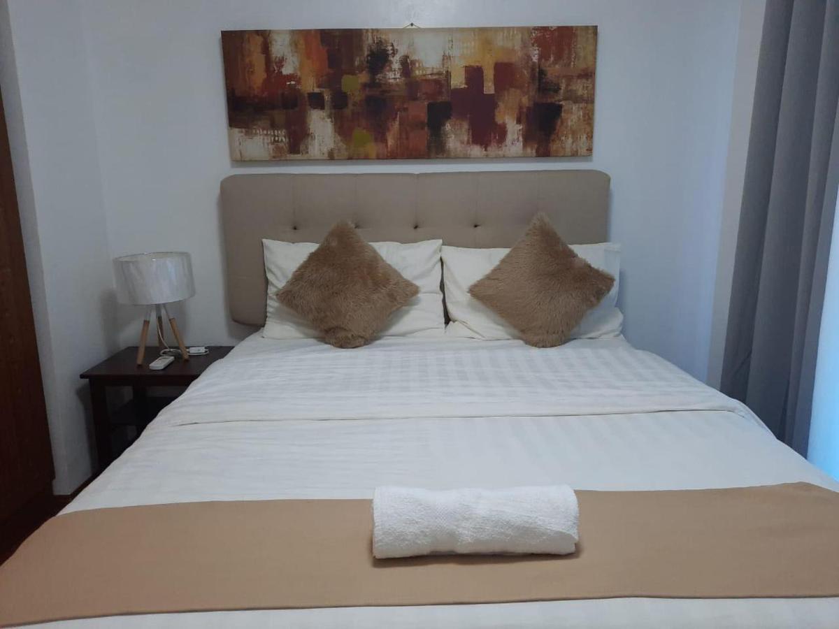 Affordable Makati Apt Manilla Buitenkant foto