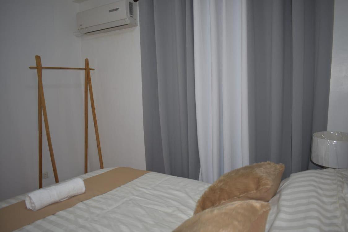 Affordable Makati Apt Manilla Buitenkant foto