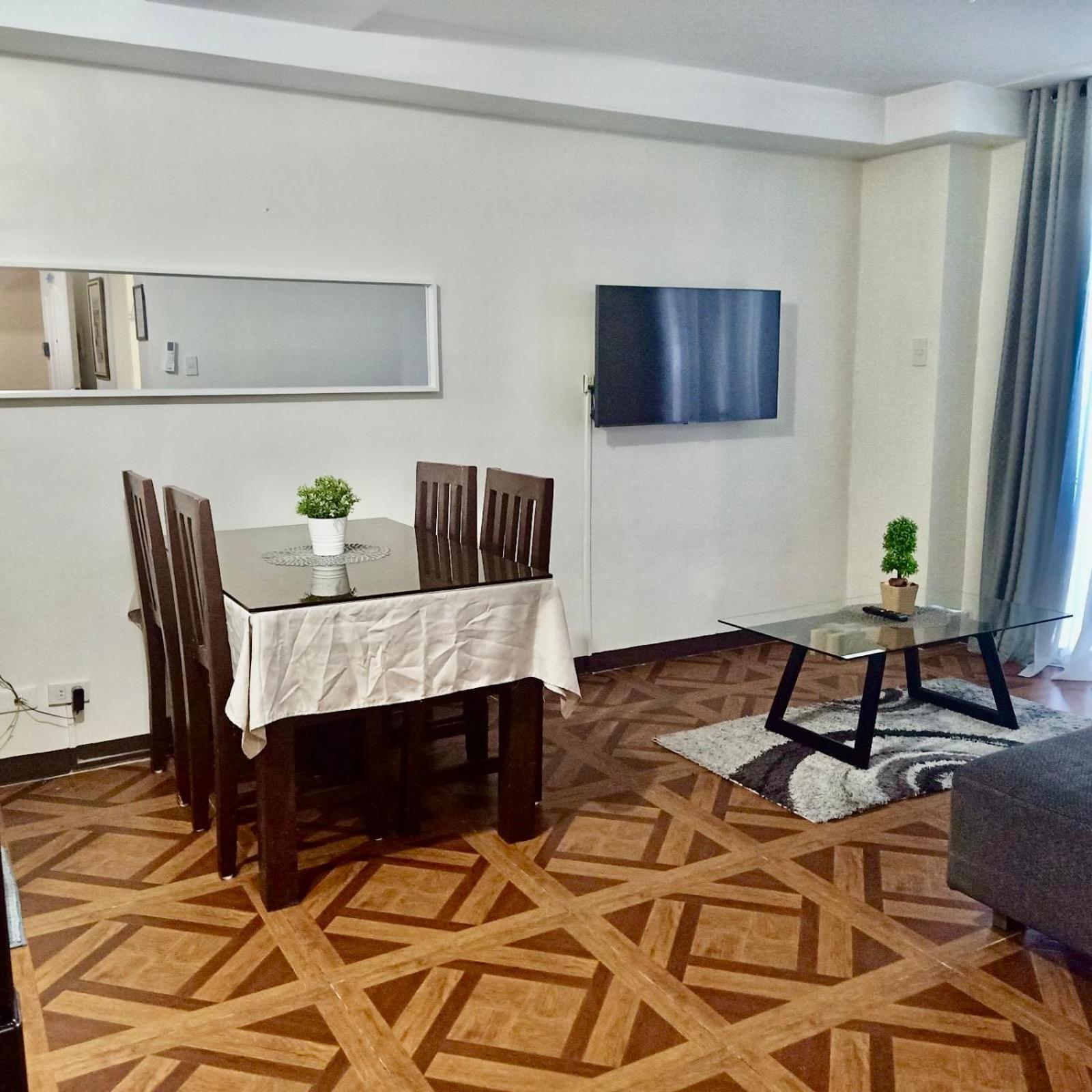 Affordable Makati Apt Manilla Buitenkant foto